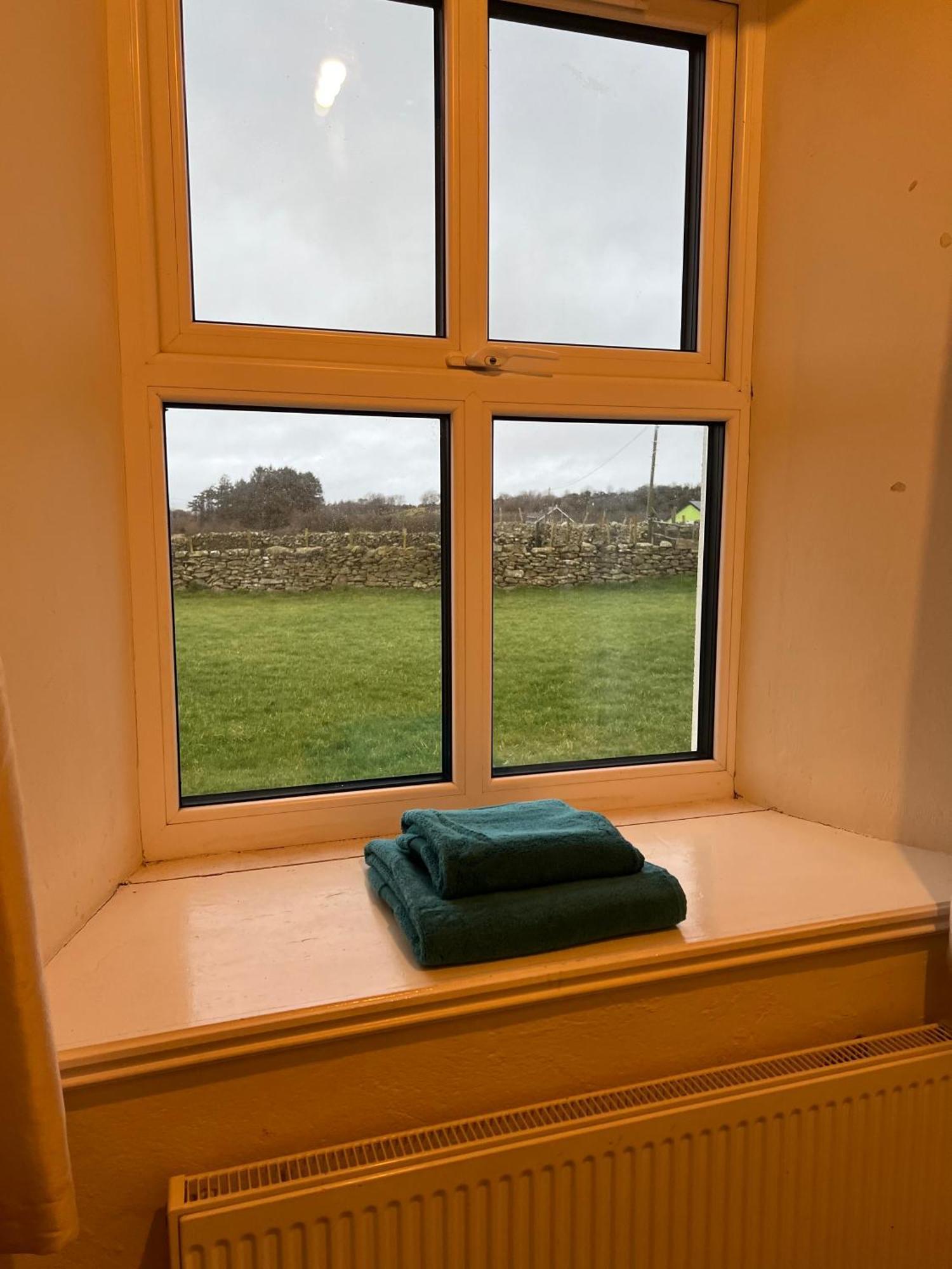 Killawalla Cottage, Westport. Екстер'єр фото